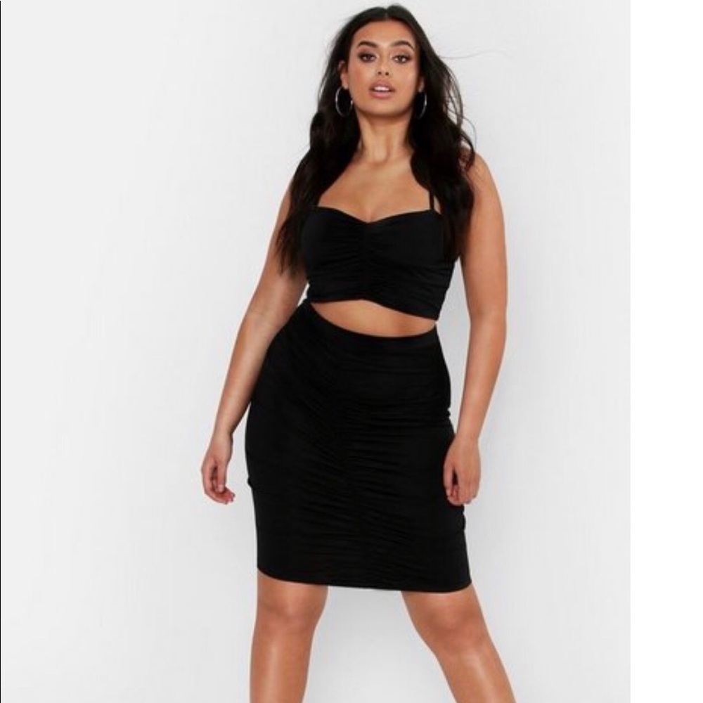 Brand new 2 piece set